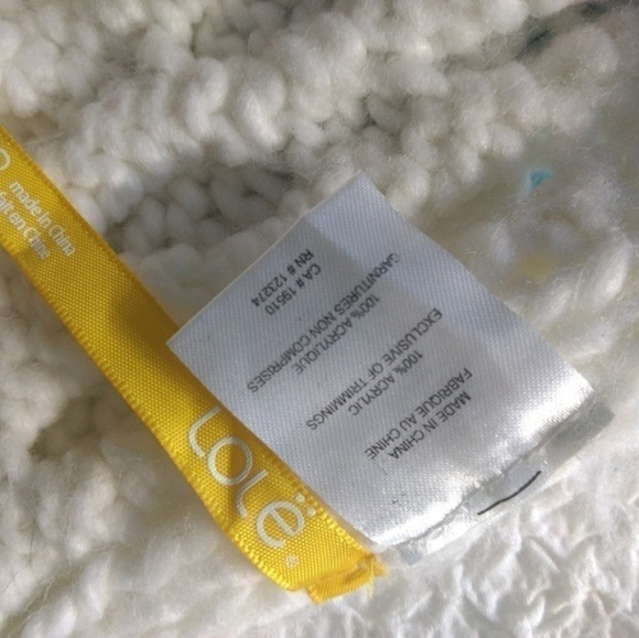 Lole Color Block Scarf With Fringe. - Picture 5 of 6